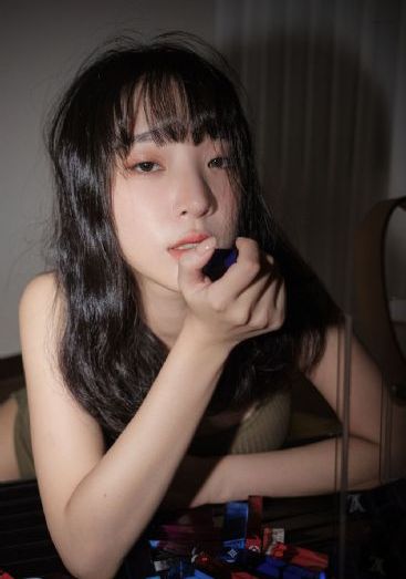 日本无吗无卡v清免费网站_十万网红美女美酱