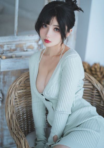 欧美丝袜番号推荐_欧美在线观看