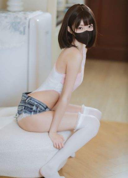 欧美帅哥同性床上基情_DVD高清在线