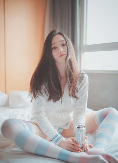 国产喷潮视频在线播放_BD英语完整版观看