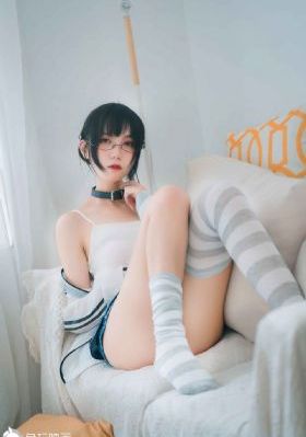 久久国产老阿姨精品_BD韩语在线播放