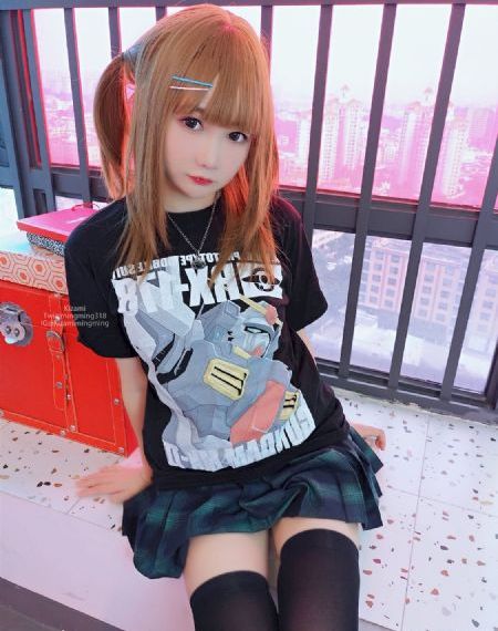 欧美在水下啪的视频_粤语中字在线观看