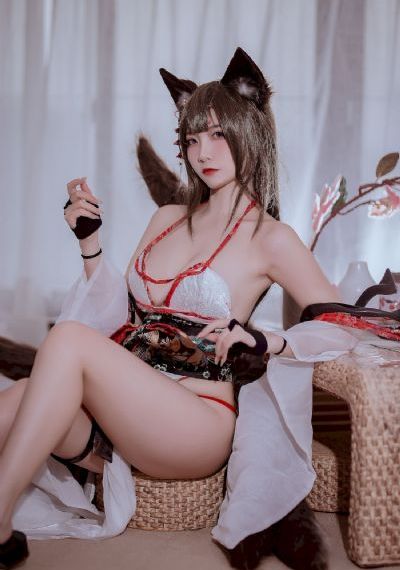 欧美情侣头像不明显的_高清电影-免费完整版