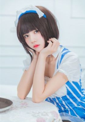 国产香蕉97碰碰久久人人观看记录_DVD迅雷电影在线