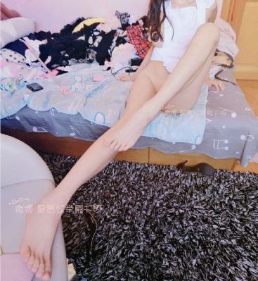 欧美明星冬季的街拍_4K日韩电影在线